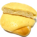 ヤマザキ 十勝産バターのパン 商品写真 1枚目