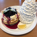 Eggs’n Things ブルーベリーレアチーズパンケーキ 商品写真 1枚目