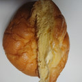イトーパン トロペジェンヌ風ブリオッシュクリームパン 商品写真 2枚目