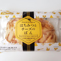 フジパン はちみつとチーズのぱん 商品写真 3枚目