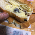 ヤマザキ レーズンミルクサンド 商品写真 1枚目