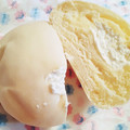 デイリーヤマザキ デイリーホット デイリーホット 白いミルキークリームパン 商品写真 4枚目