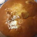 ファミリーマート ファミマ・ベーカリー ブリオッシュクリームパン 商品写真 3枚目