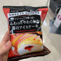 ロッテ SWEETS SQUARE ふわっとやわらかな苺のアイスケーキ 商品写真 2枚目