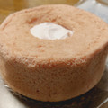 ローソン Uchi Cafe’ ふわふわシフォンケーキ いちごクリーム 商品写真 3枚目