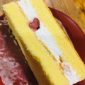 不二家 神戸サンドケーキ 苺＆ピーチ 商品写真 4枚目