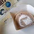 モンテール 小さな洋菓子店 HERSHEY’S クッキー＆クリームロール 商品写真 5枚目