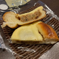 ファミリーマート ファミマ・ベーカリー アップルとレーズンのチーズケーキ風 商品写真 2枚目