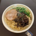 セブン-イレブン 一風堂監修 博多とんこつラーメン 商品写真 5枚目