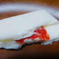 ヤマザキ ランチパック ランチパック ピザソース＆チーズ 商品写真 5枚目