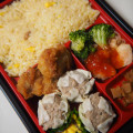 ローソン 炒飯＆シュウマイ弁当 商品写真 1枚目