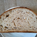 タカキベーカリー 石窯 ライ麦粒のパン 石臼挽き小麦 商品写真 2枚目