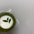 ローソン Uchi Cafe’ SWEETS お抹茶ティラミスロールケーキ 商品写真 2枚目