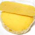 ヤマザキ クリームチーズ蒸しケーキ オーストラリア産クリームチーズ使用 商品写真 1枚目