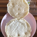 セブン-イレブン 白バラ牛乳クリームのメロンパン 商品写真 4枚目