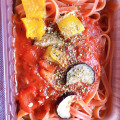 ローソン ローソンセレクト 野菜を食べる生パスタ トマトソース 商品写真 1枚目