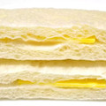 ヤマザキ ランチパック ランチパック シチリア産レモン入り板チョコ＆ヨーグルト風味クリーム 商品写真 3枚目
