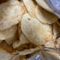 カルビー ポテトチップス しあわせ胸キュンバタ～初めてのティラミス 商品写真 2枚目