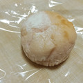 阪急ベーカリー もちっと白桃 商品写真 1枚目
