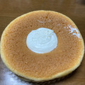 ローソン Uchi Cafe’ しっとりとしたシフォンケーキ ホイップクリーム 淡路島産牛乳使用 商品写真 2枚目