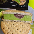 ローソン Uchi Cafe’ SWEETS ビスケットサンド 宇治抹茶 商品写真 1枚目