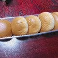 ヤマザキ 薄皮 バナナクリーム＆ヨーグルト風味クリームパン 商品写真 3枚目