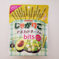 カルビー じゃがりこ アボカドチーズ味 商品写真 4枚目