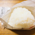 セブン-イレブン 厳選米おむすび 塩むすび 商品写真 4枚目