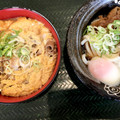 はなまるうどん 牛とじ丼＆牛肉温玉ぶっかけうどんセット 商品写真 1枚目