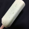 オハヨー なめらかな氷の果実アイスバー キウイ 商品写真 2枚目