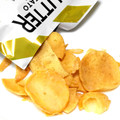 シェルティ UMEDA DE COW Chips ＆ tips バターポテトチップス ハニー味 商品写真 1枚目