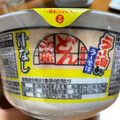 日清食品 日清の汁なしどん兵衛 ラー油香るラーそば 商品写真 5枚目