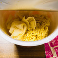 マルちゃん ミニまる コク醤油ワンタン麺 商品写真 3枚目