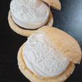 ヤマザキ ホイップで食べるメロンパン 小倉 商品写真 5枚目