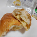 ファミリーマート ファミマ・ベーカリー 塩バターチーズ 商品写真 4枚目