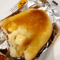 ファミリーマート ファミマ・ベーカリー 塩バターチーズ 商品写真 3枚目