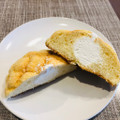 ヤマザキ ホイップメロンパン 商品写真 2枚目