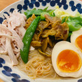 オーミケンシ 糖質0gぷるんちゃん麺 豆乳担々味 商品写真 5枚目