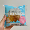 ローソン Uchi Cafe’ TOLOKEMASHU とろけるシュークリーム ミルク＆ホイップ 商品写真 4枚目