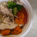 セブン-イレブン 野菜とチキンのコンソメスープ 商品写真 4枚目