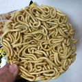 日清食品 爆裂豚道 強ニンニク醤油ラーメン 商品写真 3枚目