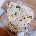 セブン-イレブン もち麦もっちり！しらすしそわかめ 商品写真 3枚目