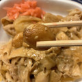 すき家 にんにくゴマだれ豚丼 商品写真 2枚目