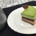 ミニストップ MINISTOP CAFE スペシャル ピスタチオケーキ 商品写真 1枚目