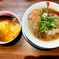 大阪赤ふくちゃん 肉醤油ラーメンミニ天津飯セット 商品写真 2枚目