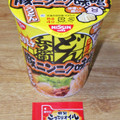 日清食品 日清のスタミナどん兵衛 豚ニンニク味噌うどん 商品写真 4枚目