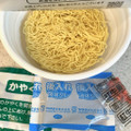 ニュータッチ 凄麺 冷し中華 海藻サラダ風 商品写真 4枚目