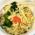 ニュータッチ 凄麺 冷し中華 海藻サラダ風 商品写真 5枚目