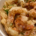 ローソン まちかど厨房 海鮮かき揚げ丼 商品写真 1枚目