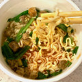 ローソン 担々麺 商品写真 3枚目